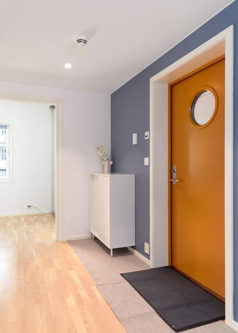 Bergen'S Finest: Sleek Oasis With Two Bedroom Exterior foto
